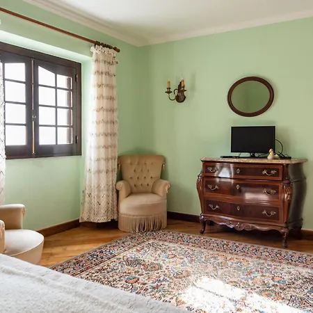 Holiday Oliveiras House - C